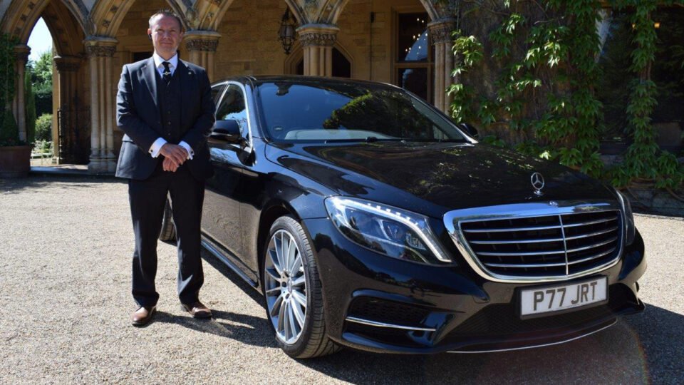 Navigating London's Luxury Scene: Your Complete Guide to Chauffeur Service