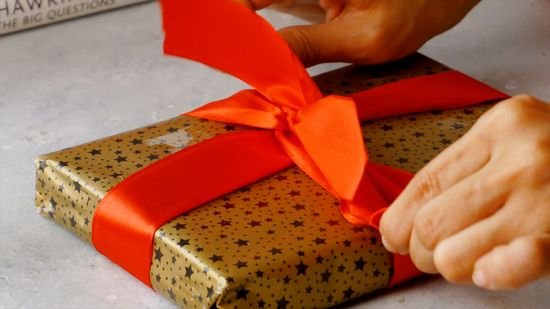 book gift packaging