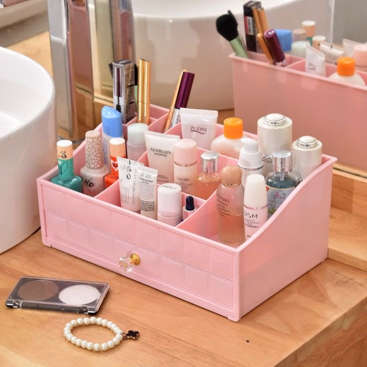 The Ultimate Guide to Choosing the Perfect Cosmetic Storage Box