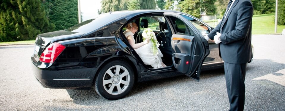 Executive Chauffeur Service A Premium Travel Experience for Business Professionals